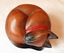 -Solid wood cat figure - 14 cm x 8 cm -374 grams