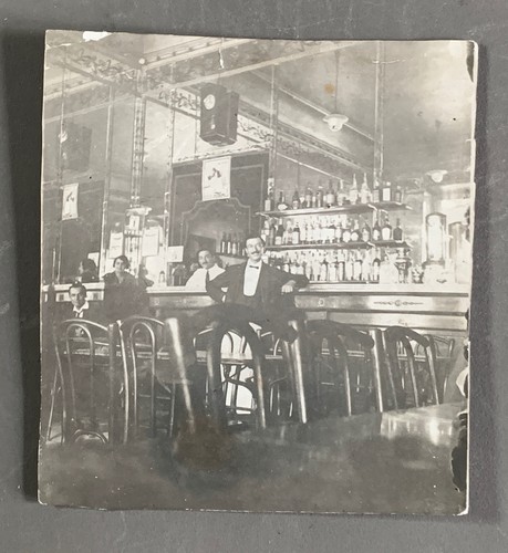Photo ancienne interieur bar - photo,