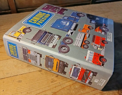 Classeur fiches camions - -,