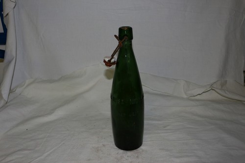Ancienne bouteille bière - de,