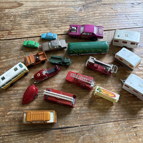 Lot jouets anciens - lot,