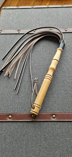 Martinet neuf cuir bois - bois, /
