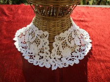 Duchess of Bruges Antique 1900 Hand Spindle Lace Neck 