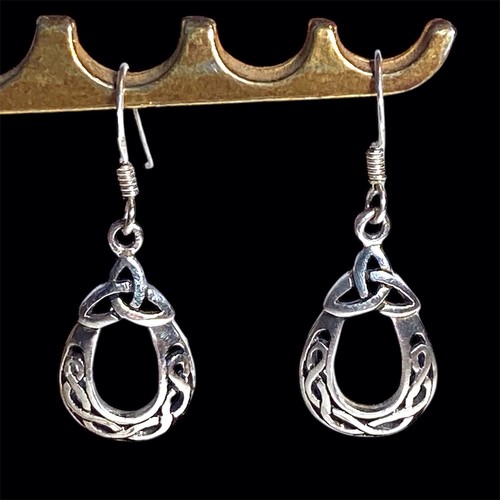 Paire boucles oreilles - de,