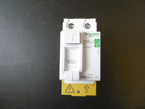 Interupteur differentiel - interupteur,