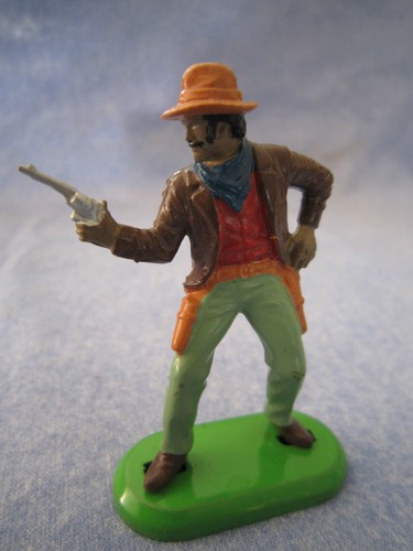 L813 britains cow - britains, cow-boys