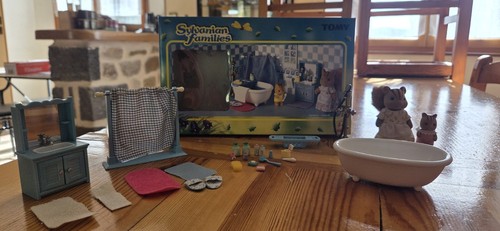 Sylvanian families tomy - families,