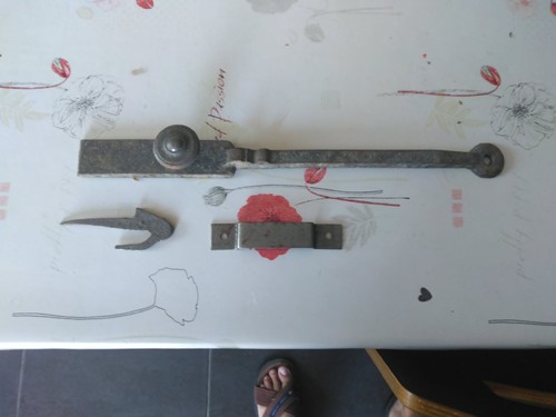 Rare ancien loquet poucier fer - loquet,