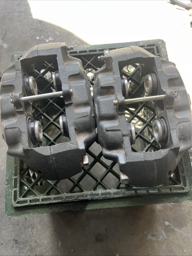 Corvette front caliper set - c3,