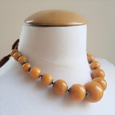 Collier Berbère Grosses Perles Rondes Résine Phénolique Ambrée Ras-du-cou 
