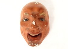 Petit masque nô théâtre polychrome homme grimaçant Gigaku Edo Japon XIXème