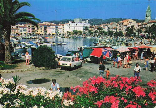 Sanary sur mer carrefour - sanary,