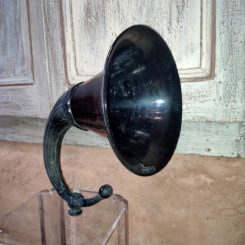 Ancien pavillon brown haut - ,