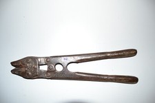 Cisaille à barbelés