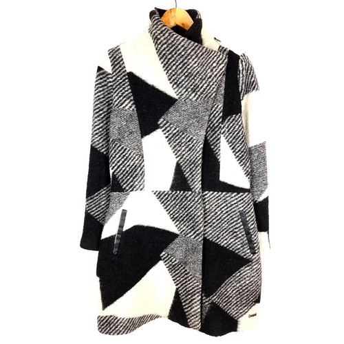 Desigual style 47e2968 - desigual,