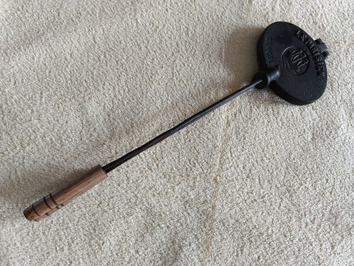 Ancien petit gaufrier - petit, de