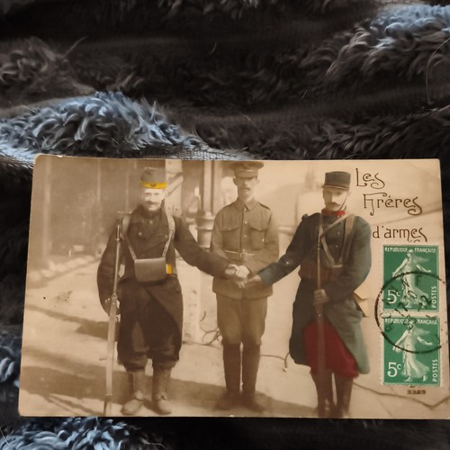 Carte postale militaire