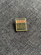 Pin's logo meubles Sadim