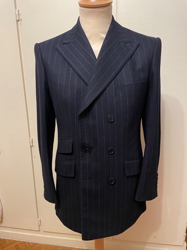 Costume charvet grande - grande, mesure