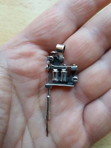 Pendentif machine tatouage - de,