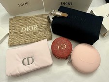 DIOR  Lot de 5 Trousses / Pouch  Gift DIOR + 4 Sacs en papier Cartonné, Neuves