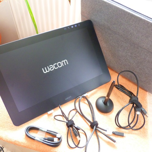 Moniteur graphique wacom - moniteur,