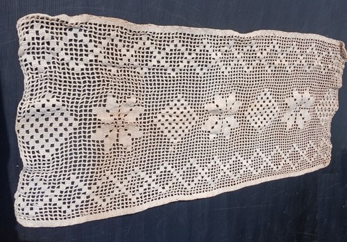 Napperon ancien motif fleurs - ancien,