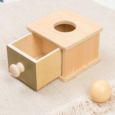 Boîte à balles avec boîte