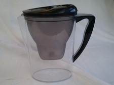 Amazon Basics 2.3L (4 Pintes)