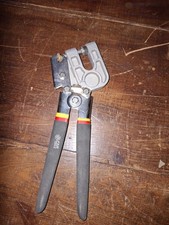 Pince à sertir pour rail