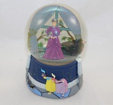Snow globe musical Lady