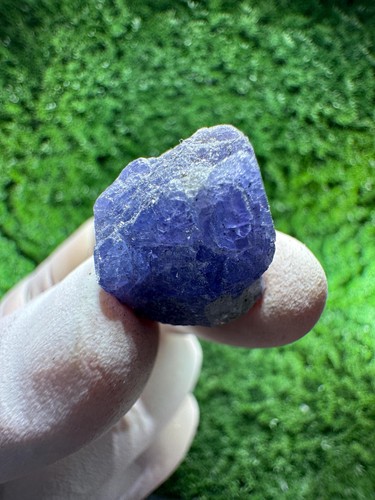Rare cristal tanzanite avec - rare,