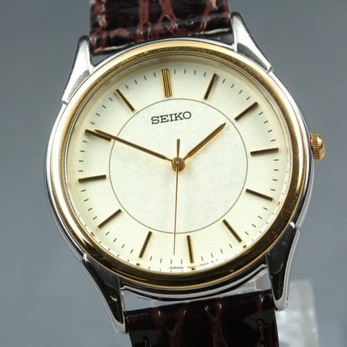 Presque comme neuve montre - comme,
