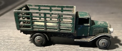 Dinky toys ancien camion - toys,