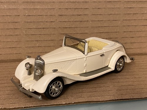 Kit résine monté - , panhard