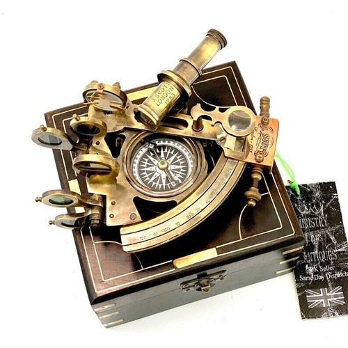 Boussole nautique sextant