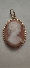 ancien Petit Camée vintage en or 18k  sans chaine 