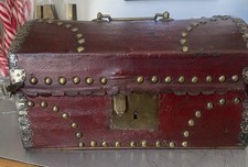 ANCIEN COFFRET DE VOYAGE  /