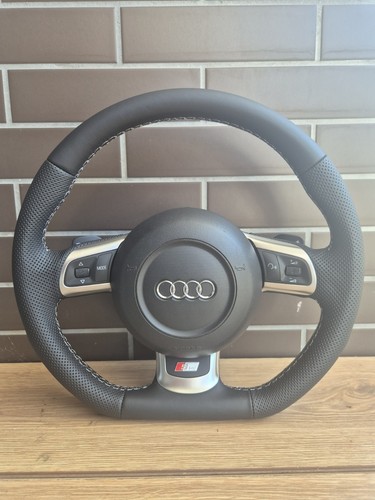 Volant palettes audi - volant,
