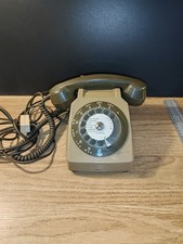 Ancien Téléphone Maron Vert