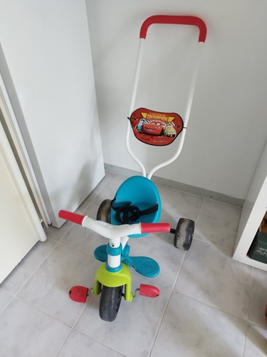 Vélo tricycle smoby - vélo,