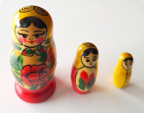 Poupée russe matriochka - poupÉe,
