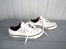 Converse All Star, baskets en toile blanche P 36 