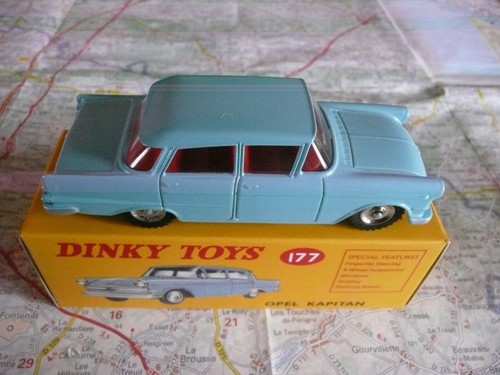 Opel kapitan bleu dinky - opel, toys
