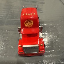 Disney Pixar Cars Mack FCX78, Red Mattel - 1:55 Scale. P1