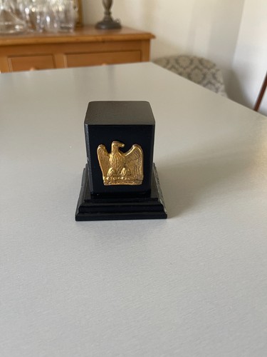 Socle bois noir - noir, brillant