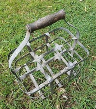 Ancien casier porte bouteilles