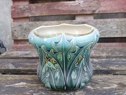 Ancienne cache pot - pot, faience