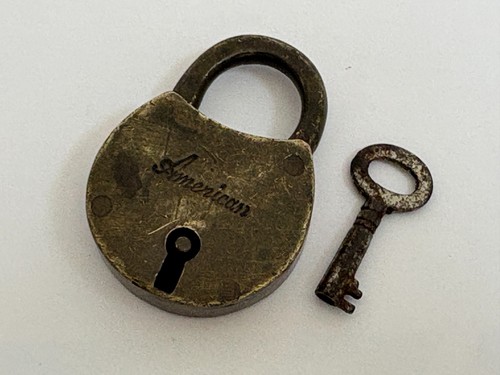 Cadenas ancien laiton avec - ancien,