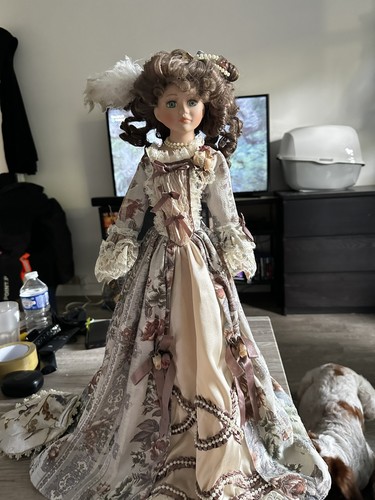 Poupée hantée paranormal - ,